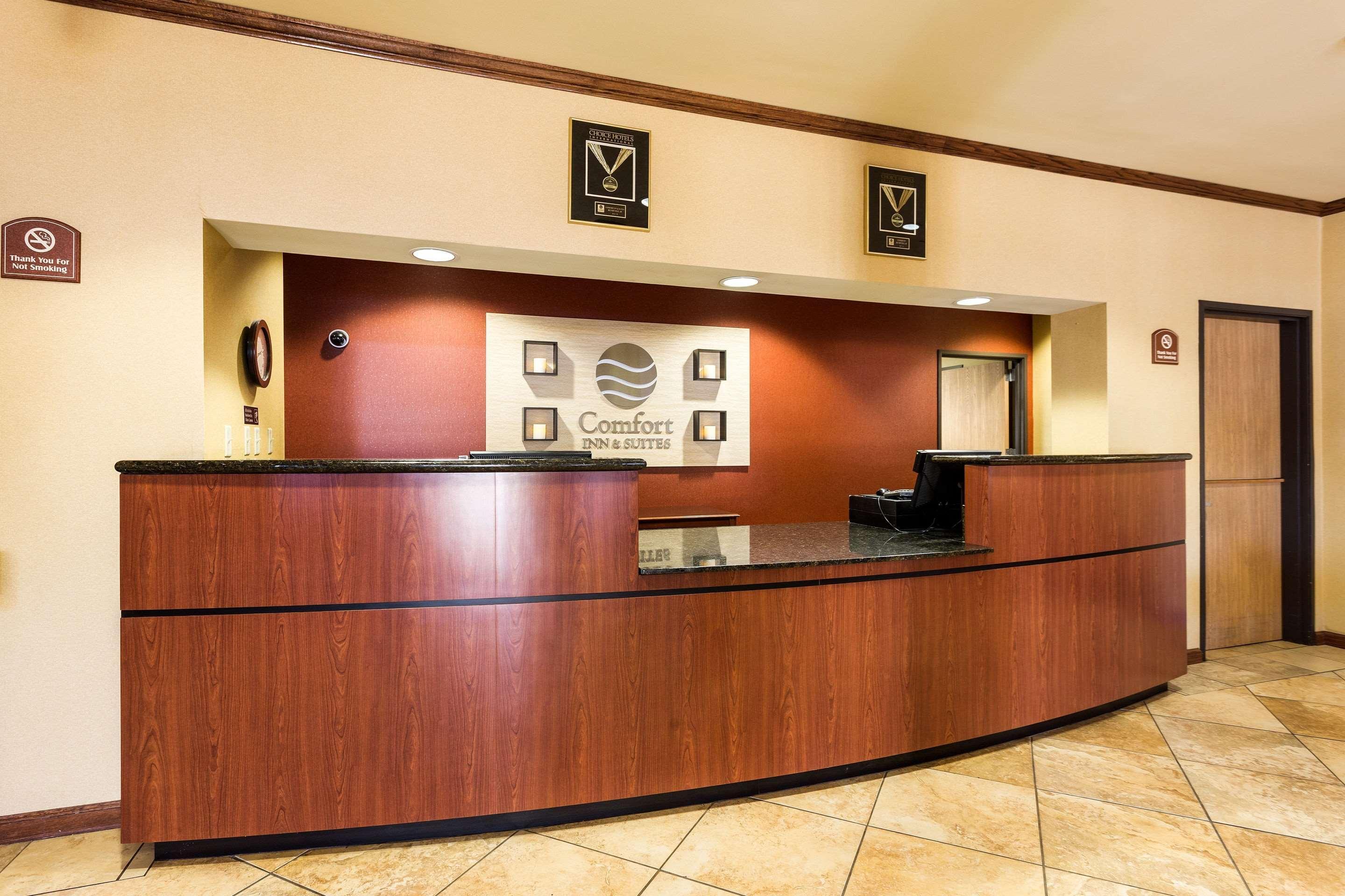 Comfort Inn & Suites Блайтвилл Экстерьер фото