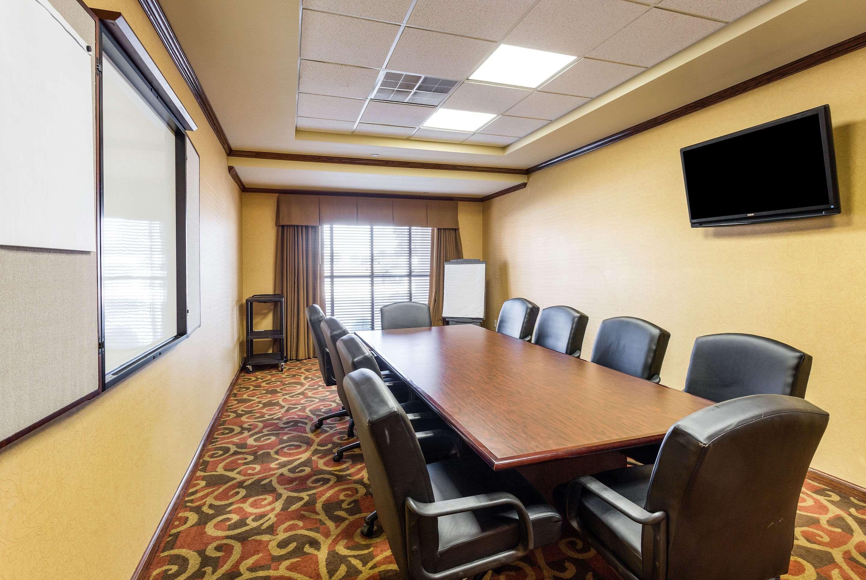 Comfort Inn & Suites Блайтвилл Экстерьер фото