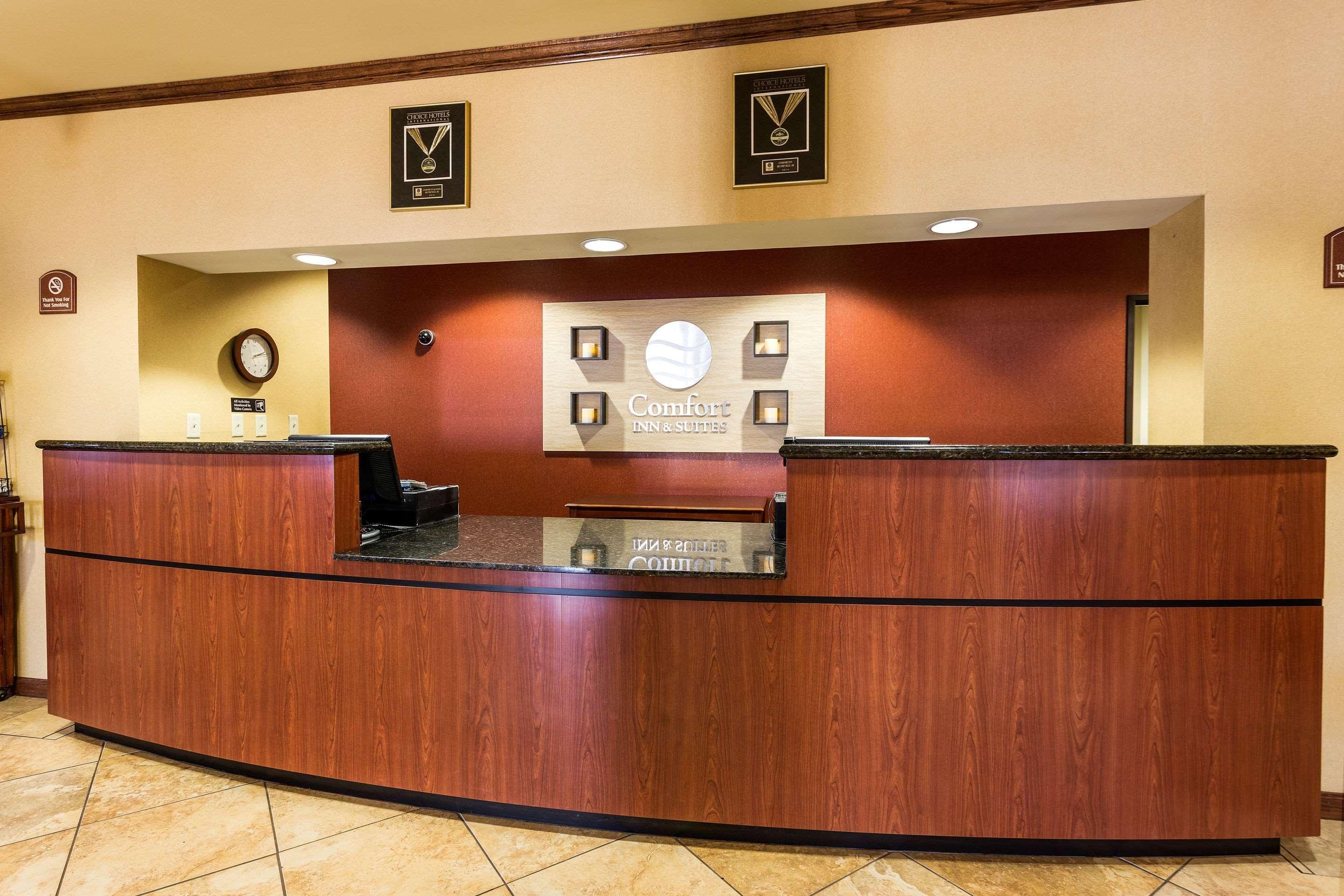 Comfort Inn & Suites Блайтвилл Экстерьер фото