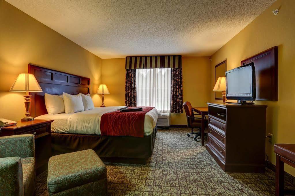 Comfort Inn & Suites Блайтвилл Экстерьер фото